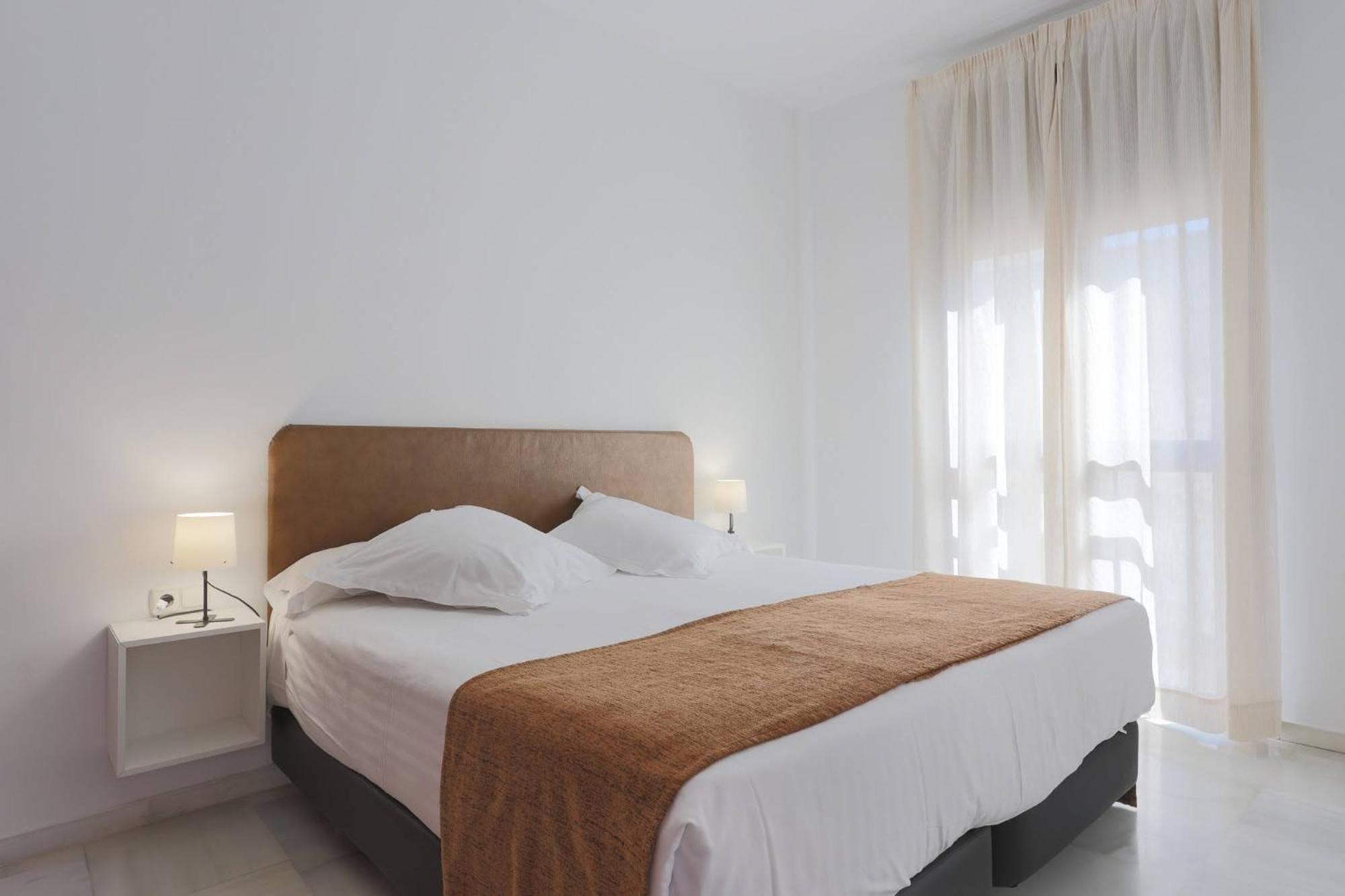 Apartamentos Los Cantaros El Puerto de Santa María Buitenkant foto