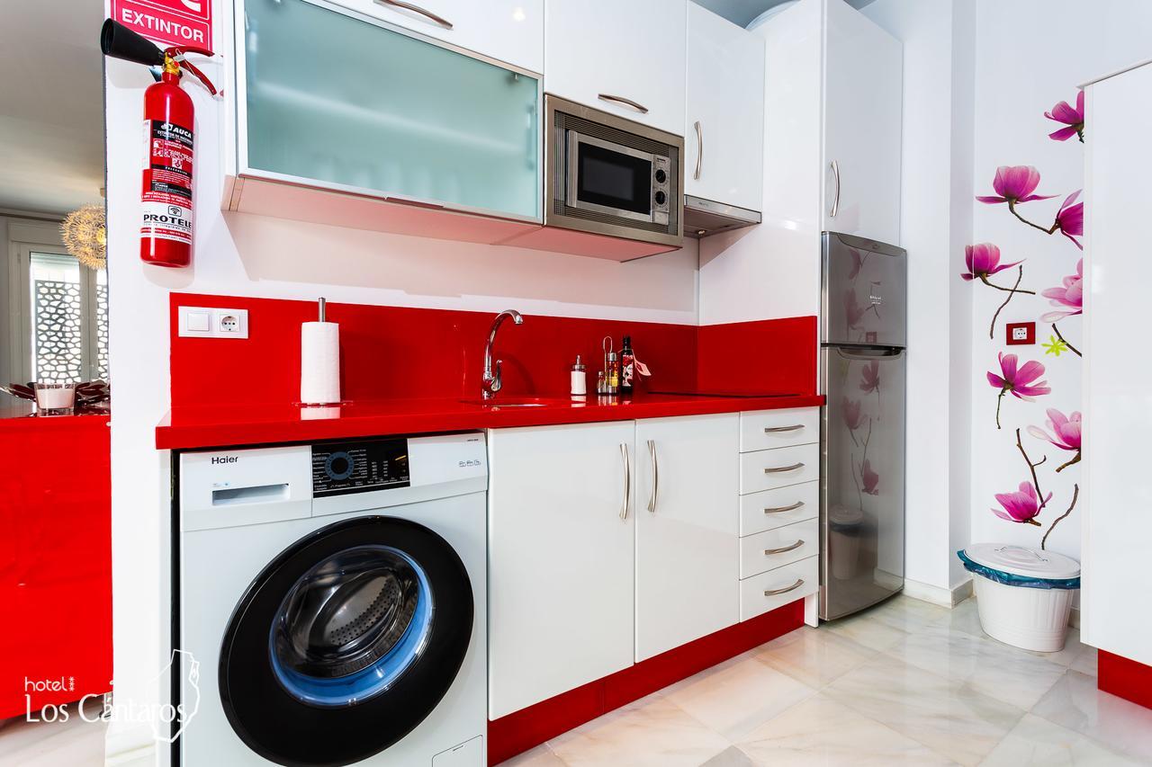 Apartamentos Los Cantaros El Puerto de Santa María Buitenkant foto