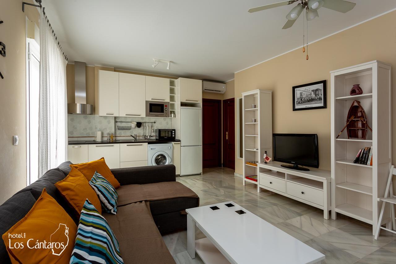 Apartamentos Los Cantaros El Puerto de Santa María Buitenkant foto
