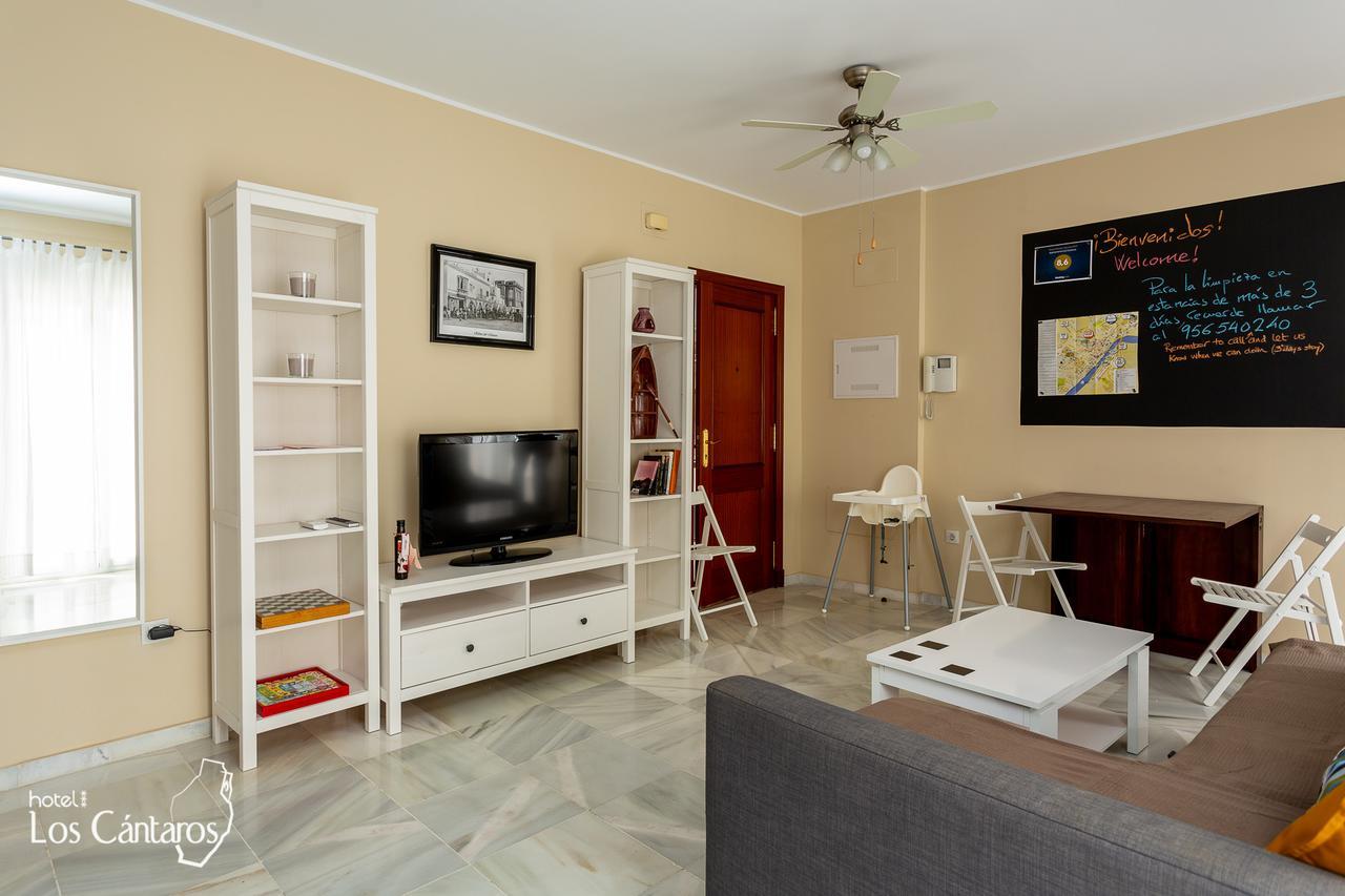 Apartamentos Los Cantaros El Puerto de Santa María Buitenkant foto